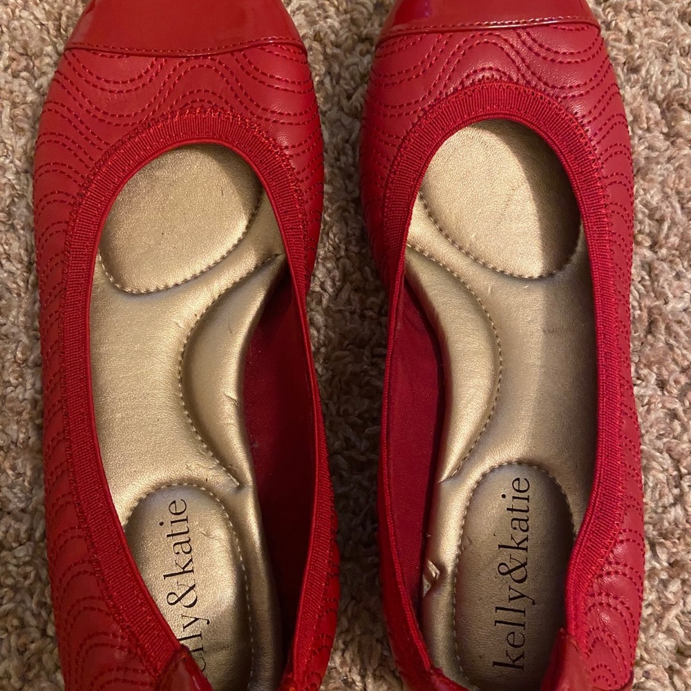 Flats - Picture 4 of 5